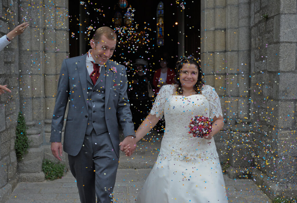 french wedding elopement confetti shot